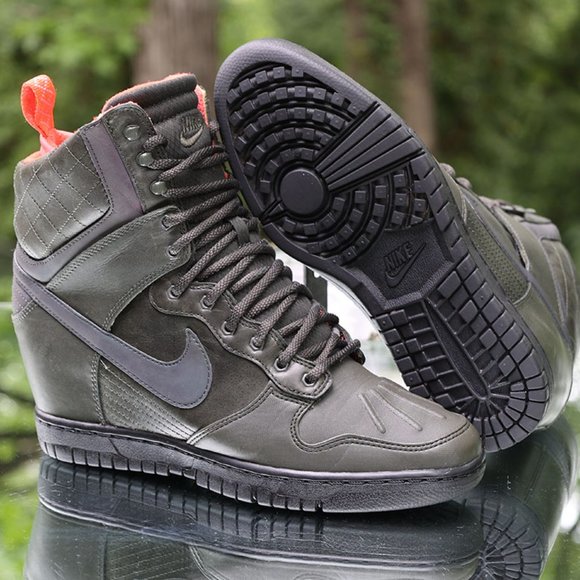 Nike Dunk Sky Hi 2.0 Sneakerboot Women's Size 9.5 - Picture 3 of 16